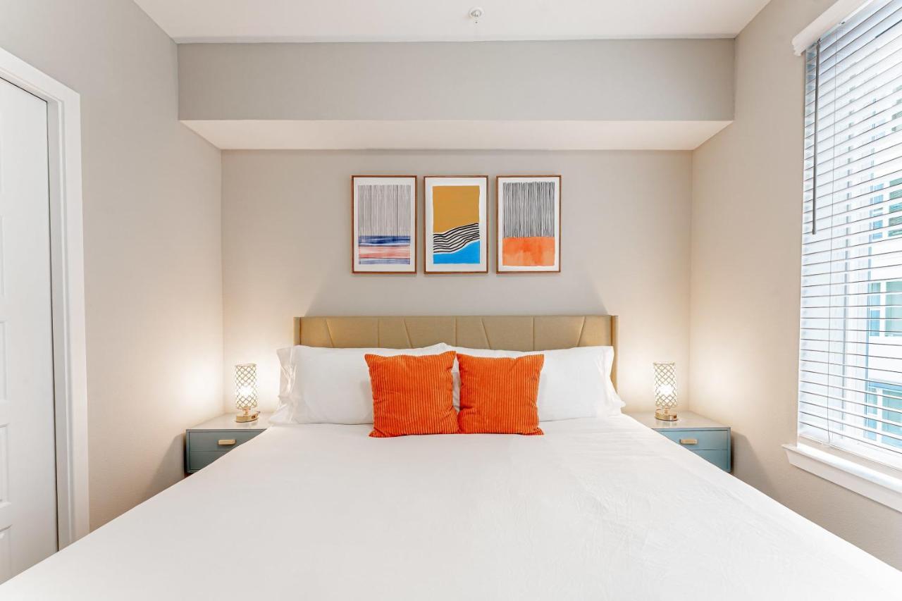 דירות אוסטין Upscale Modern Apts - Free Parking, Fast Wifi, Courtyard מראה חיצוני תמונה