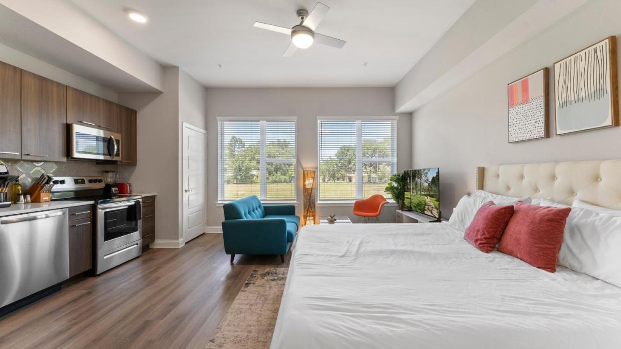 דירות אוסטין Upscale Modern Apts - Free Parking, Fast Wifi, Courtyard מראה חיצוני תמונה