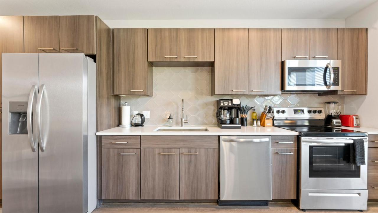 דירות אוסטין Upscale Modern Apts - Free Parking, Fast Wifi, Courtyard מראה חיצוני תמונה