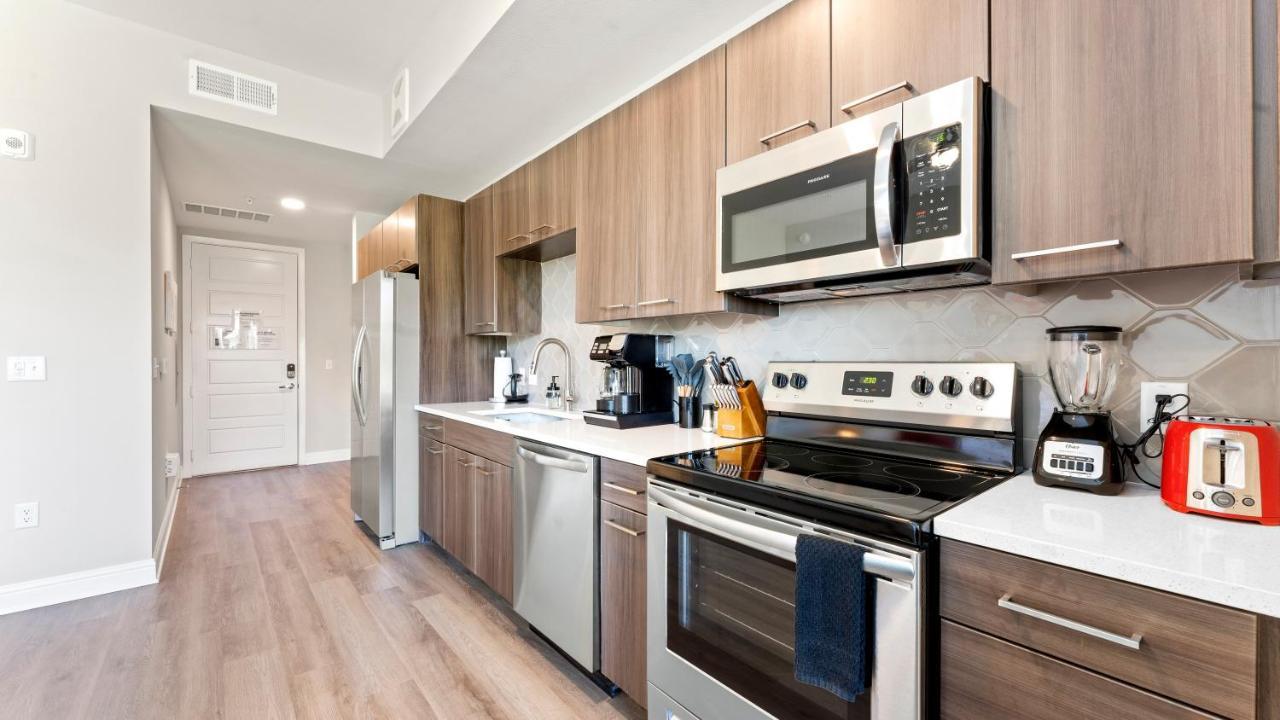 דירות אוסטין Upscale Modern Apts - Free Parking, Fast Wifi, Courtyard מראה חיצוני תמונה